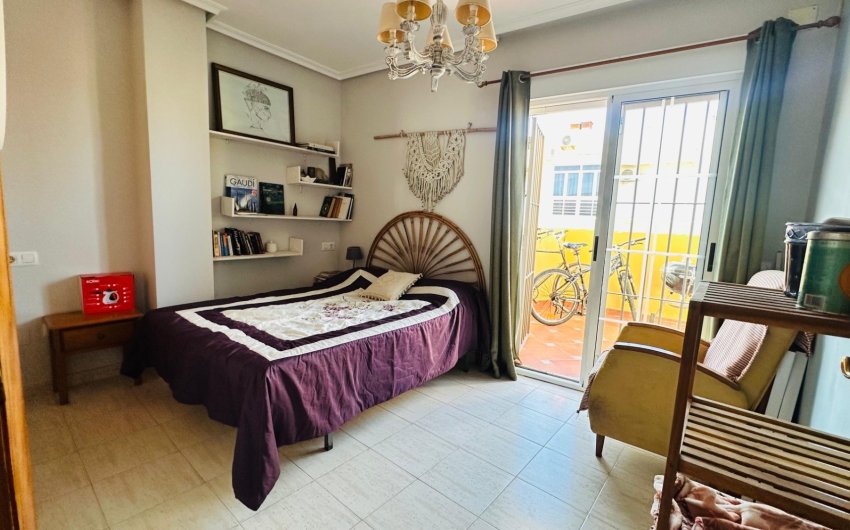 Reventa - Apartment -
Torrevieja - Costa Blanca