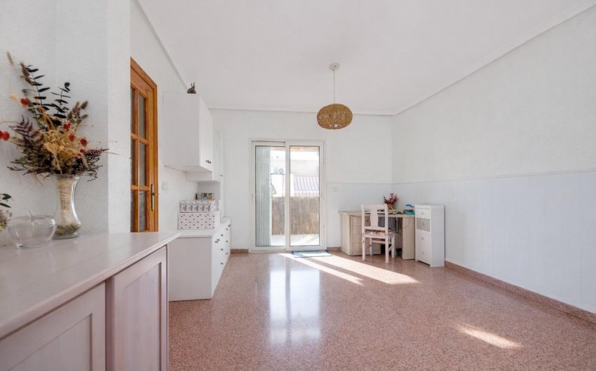 Reventa - Apartment -
Torrevieja - Costa Blanca