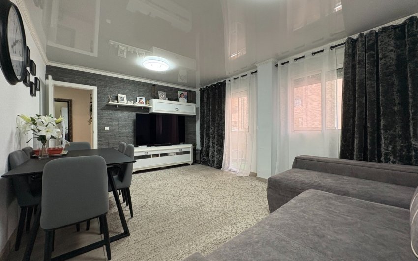 Reventa - Apartment -
Torrevieja - Costa Blanca