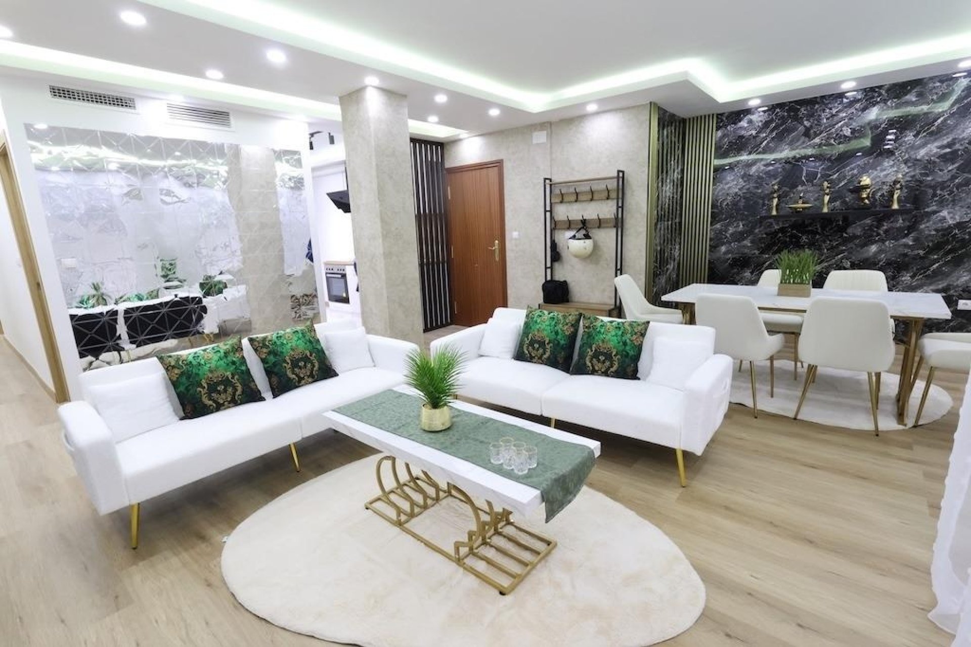 Reventa - Apartment -
Torrevieja - Costa Blanca