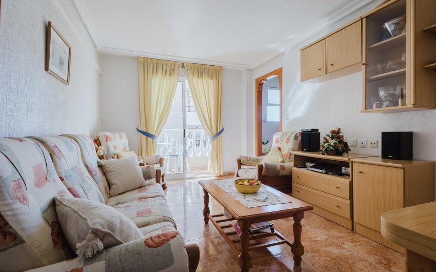Reventa - Apartment -
Torrevieja - Costa Blanca