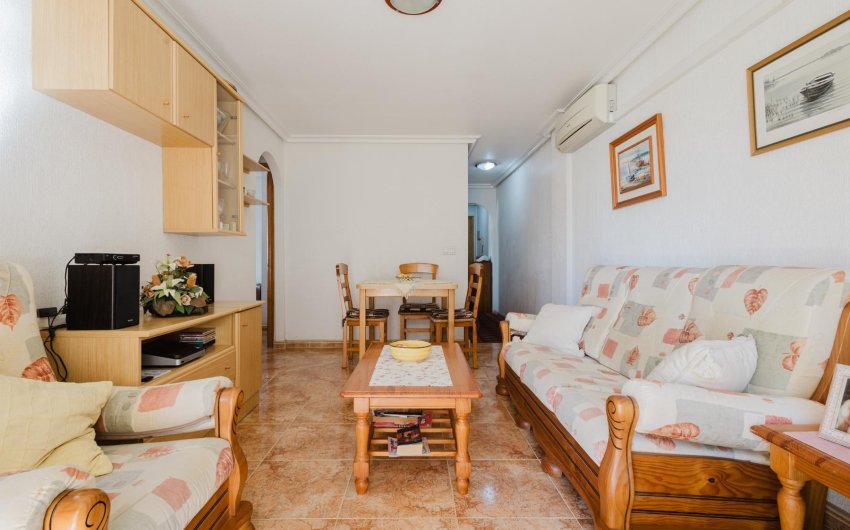 Reventa - Apartment -
Torrevieja - Costa Blanca