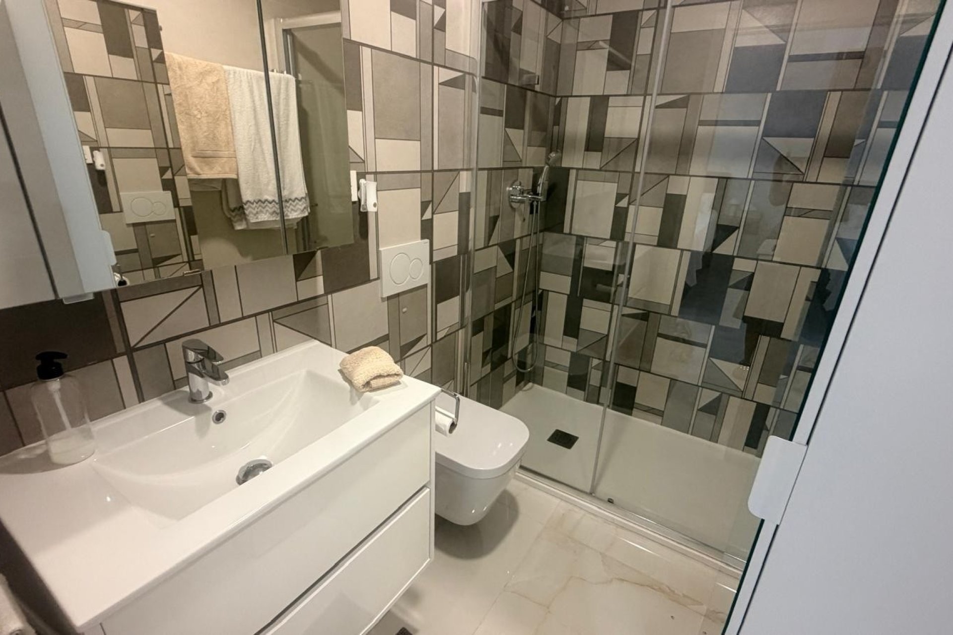 Reventa - Apartment -
Torrevieja - Costa Blanca