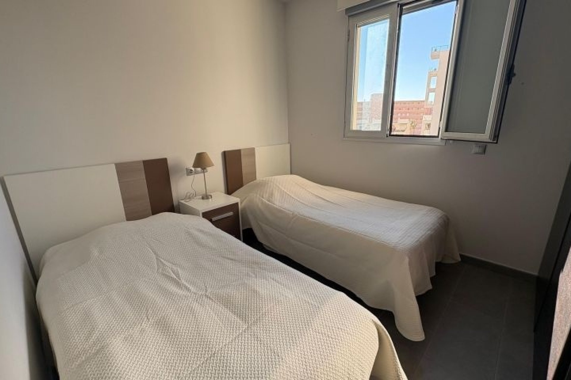 Reventa - Apartment -
Torrevieja - Costa Blanca