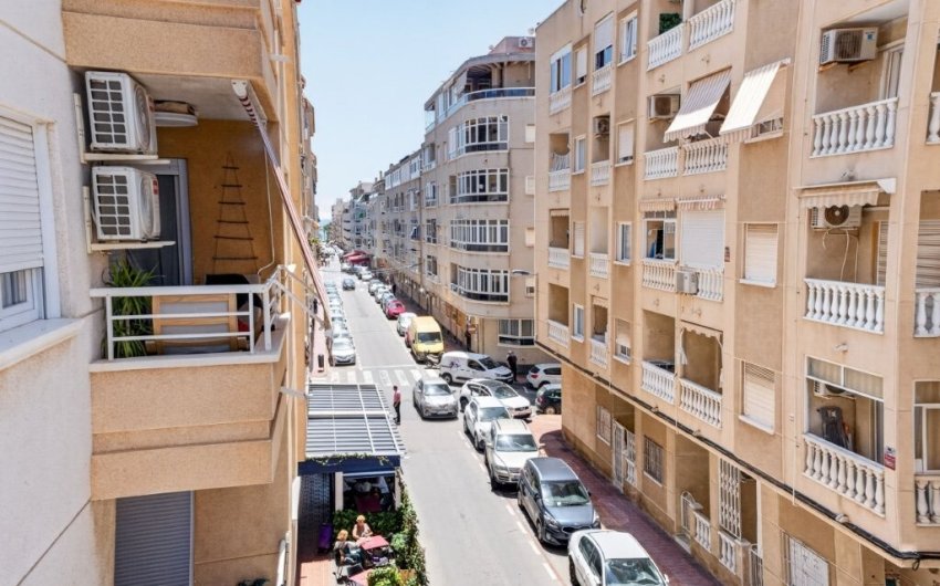 Reventa - Apartment -
Torrevieja - Costa Blanca