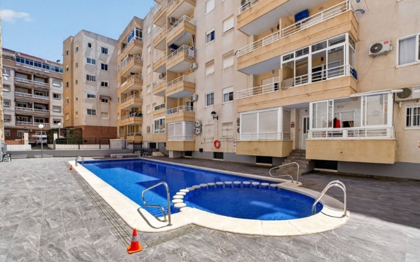 Reventa - Apartment -
Torrevieja - Costa Blanca