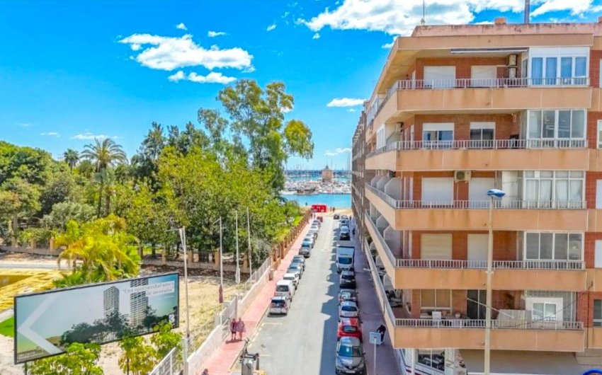 Reventa - Apartment -
Torrevieja - El Acequión - Los Náufragos