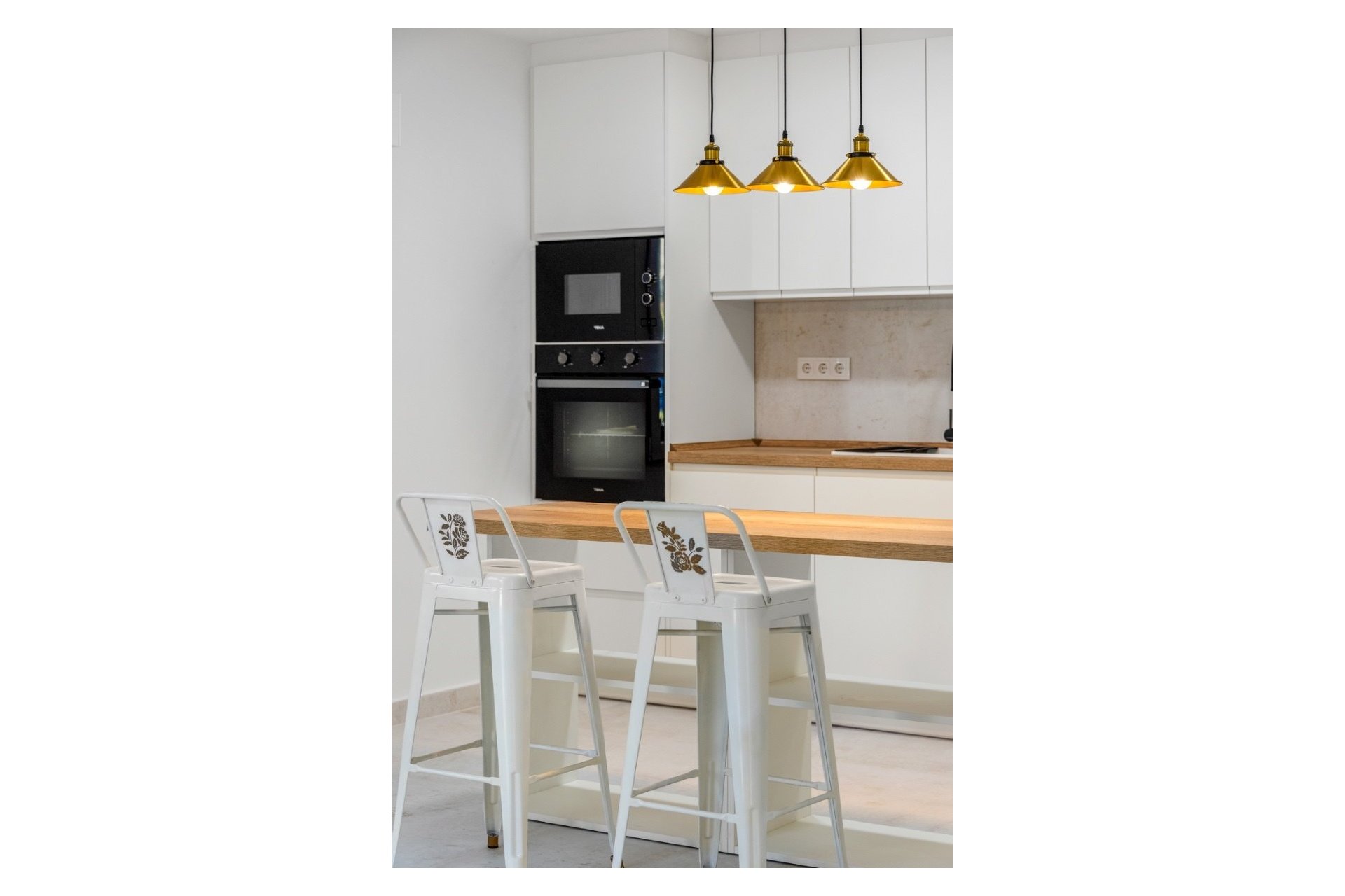 Reventa - Apartment -
Torrevieja - El Acequión - Los Náufragos