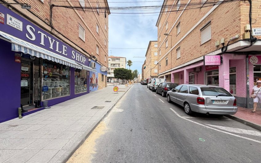 Reventa - Apartment -
Torrevieja - Estacion De Autobuses