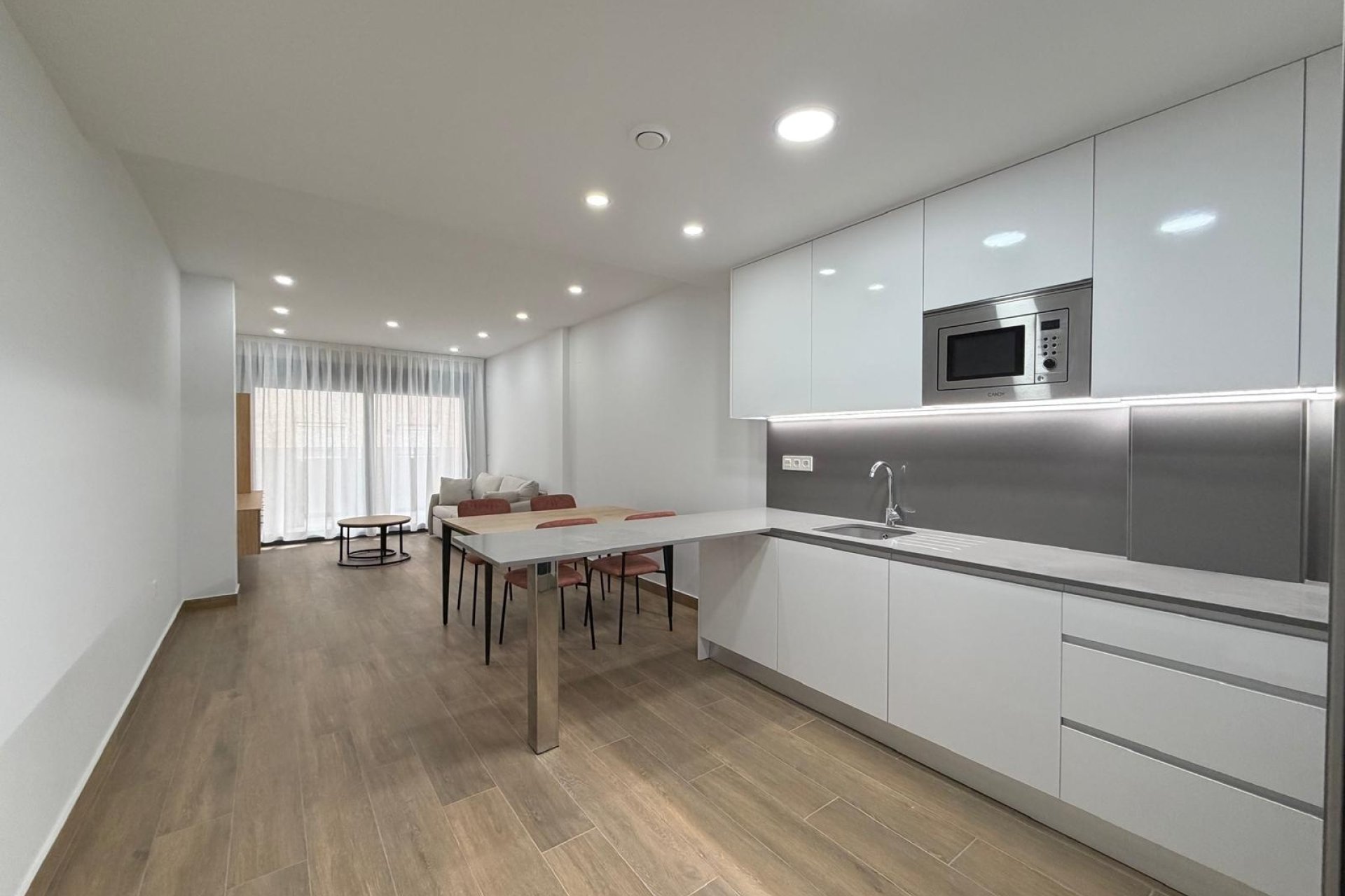 Reventa - Apartment -
Torrevieja - Estacion De Autobuses