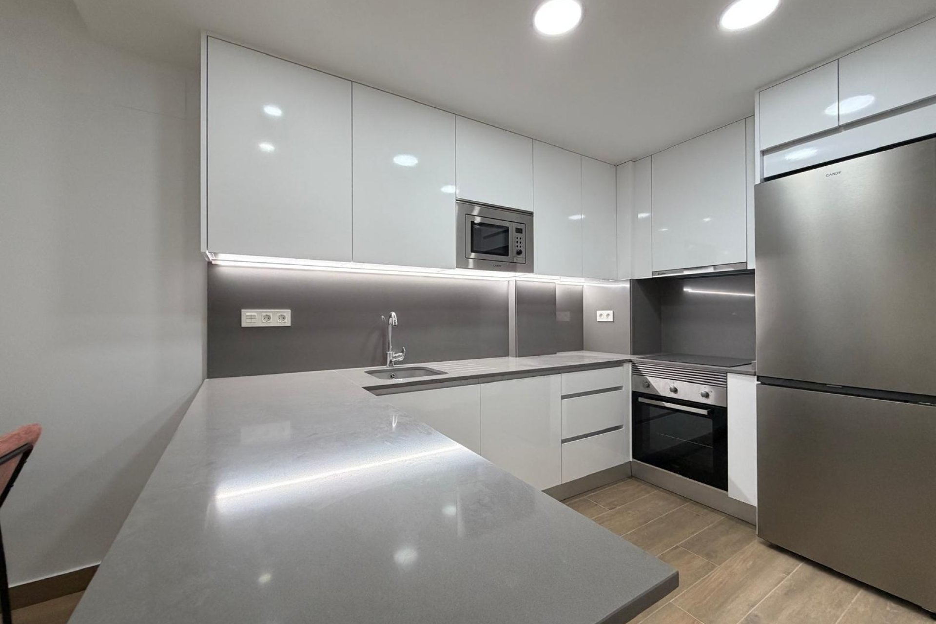 Reventa - Apartment -
Torrevieja - Estacion De Autobuses