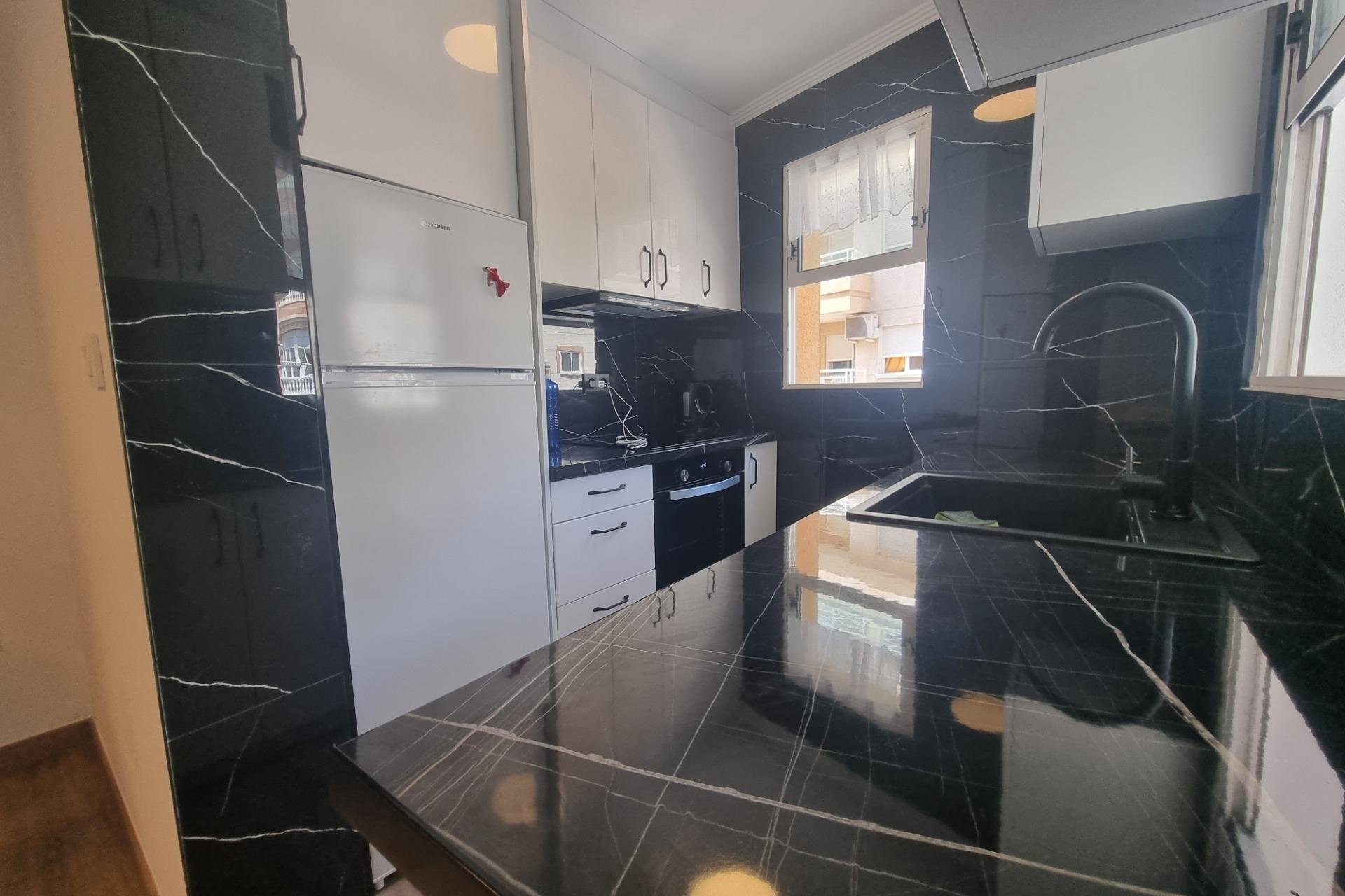 Reventa - Apartment -
Torrevieja - Estacion De Autobuses
