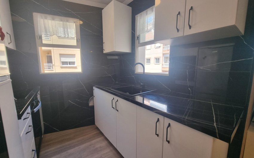 Reventa - Apartment -
Torrevieja - Estacion De Autobuses