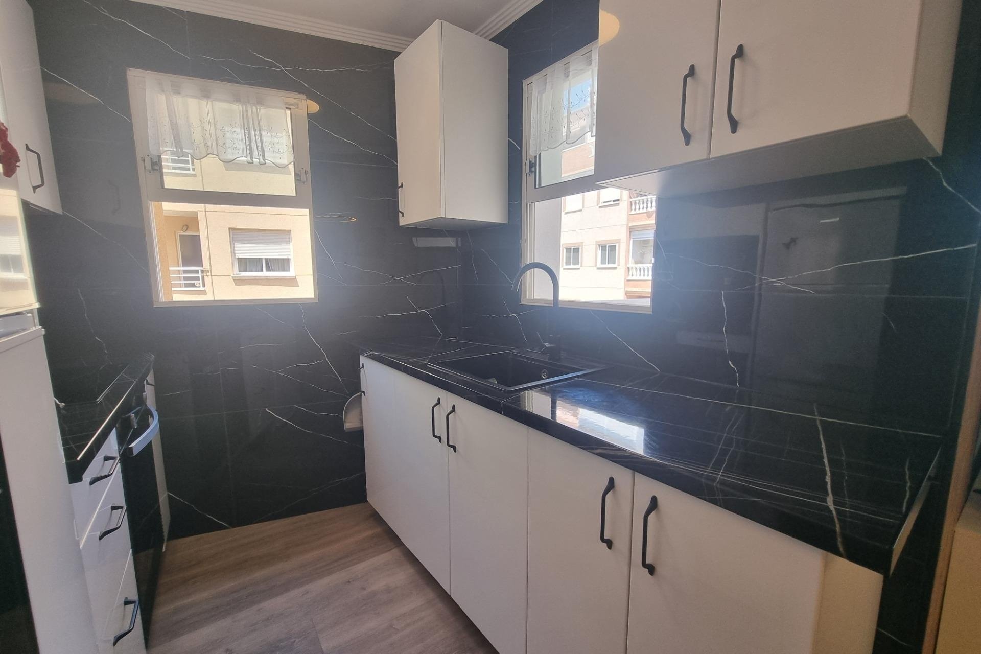 Reventa - Apartment -
Torrevieja - Estacion De Autobuses