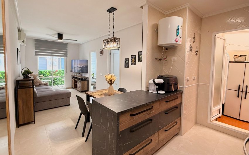 Reventa - Apartment -
Torrevieja - Estacion De Autobuses