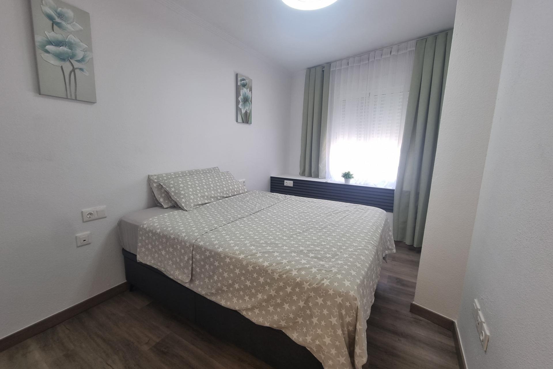 Reventa - Apartment -
Torrevieja - Estacion De Autobuses
