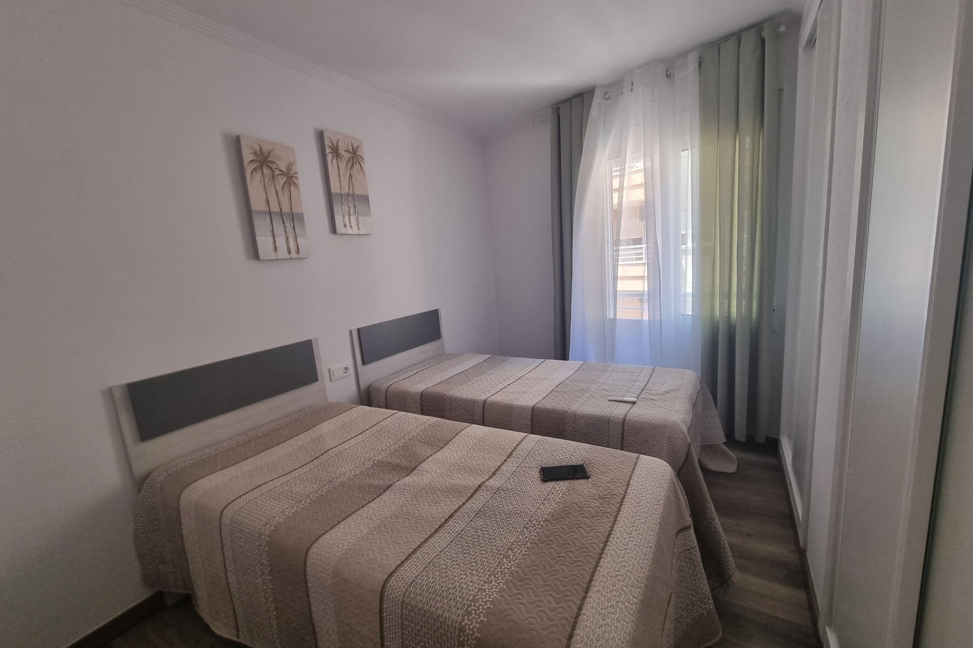 Reventa - Apartment -
Torrevieja - Estacion De Autobuses