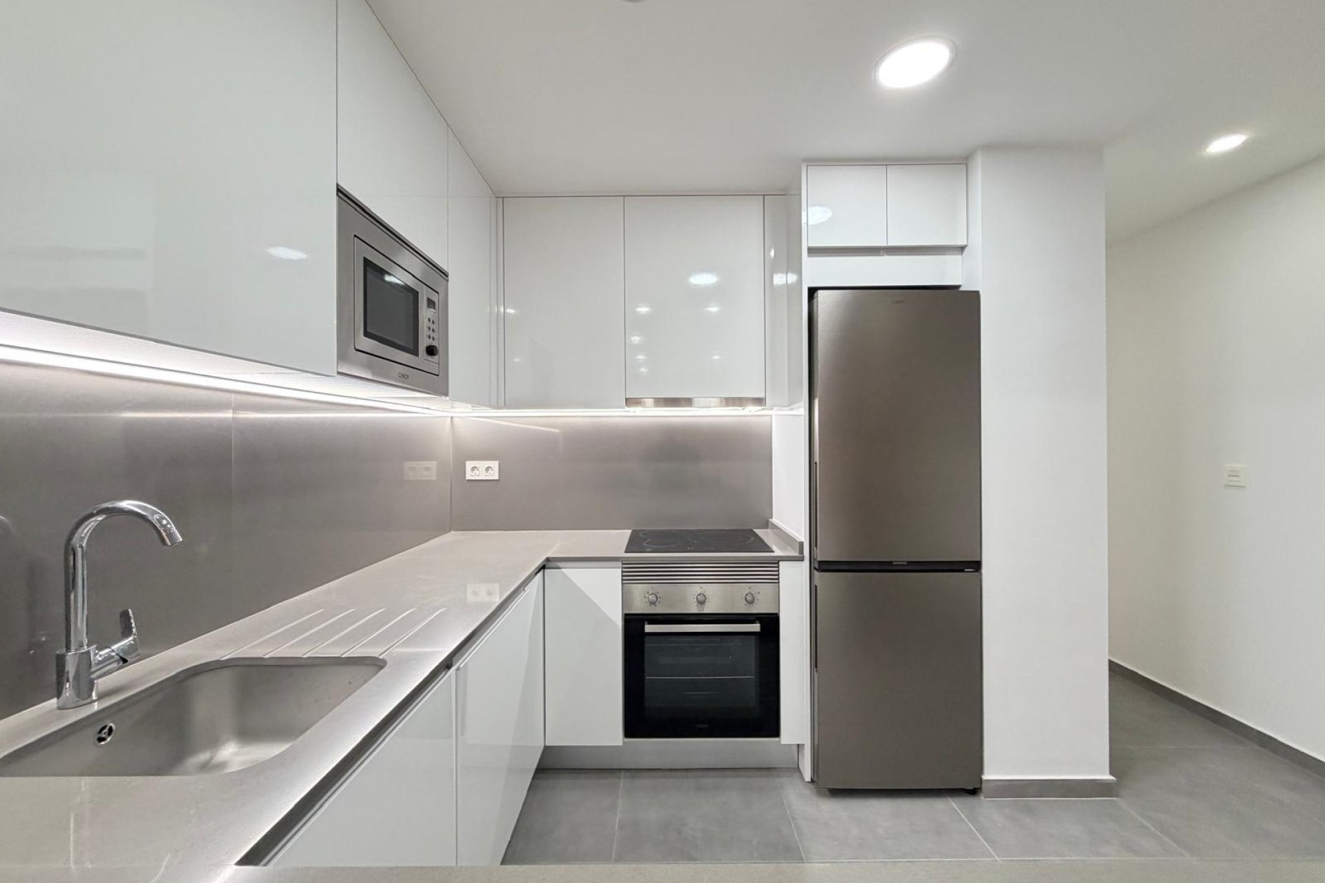 Reventa - Apartment -
Torrevieja - Estacion De Autobuses