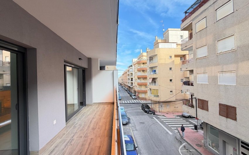 Reventa - Apartment -
Torrevieja - Estacion De Autobuses