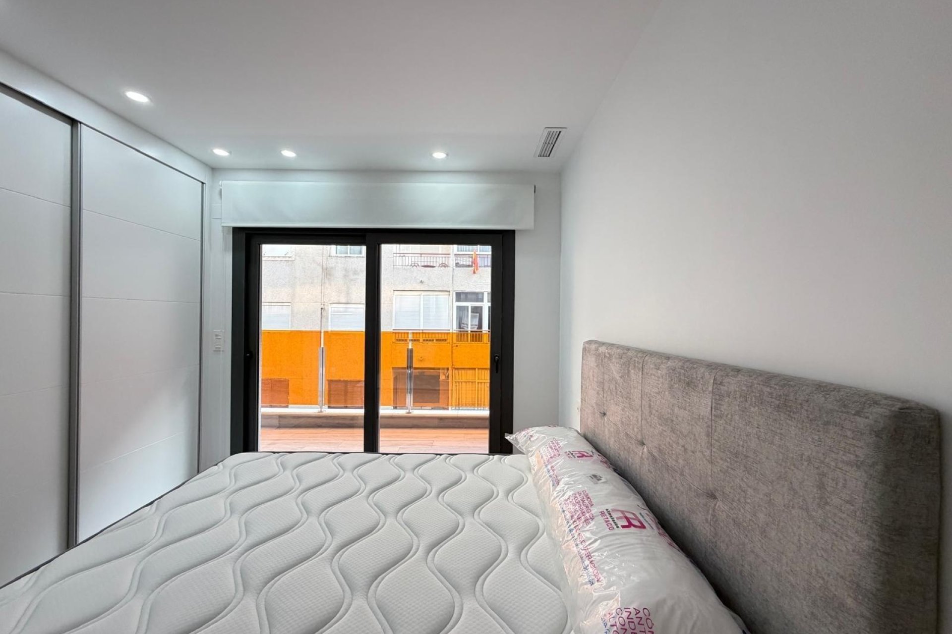 Reventa - Apartment -
Torrevieja - Estacion De Autobuses