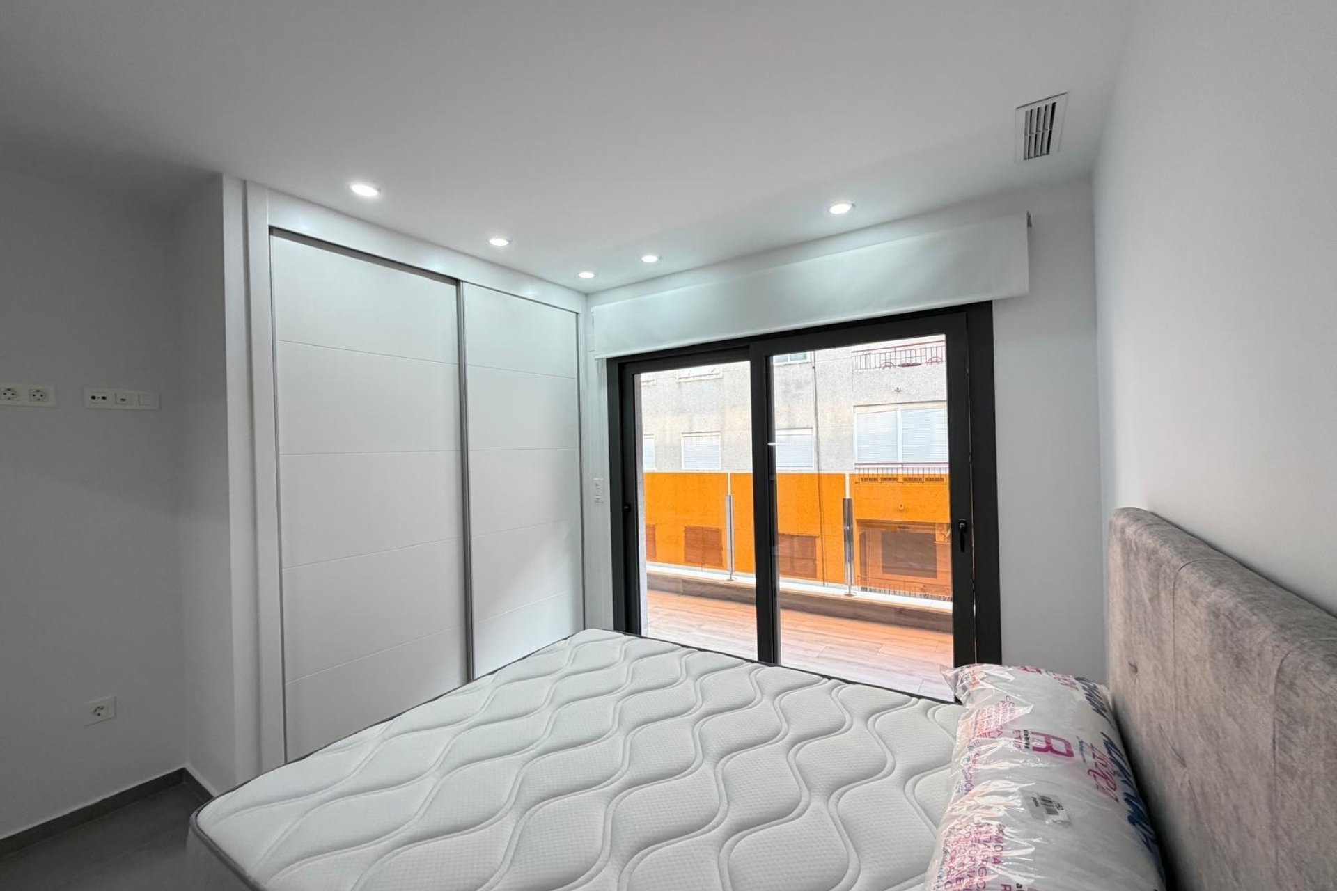 Reventa - Apartment -
Torrevieja - Estacion De Autobuses