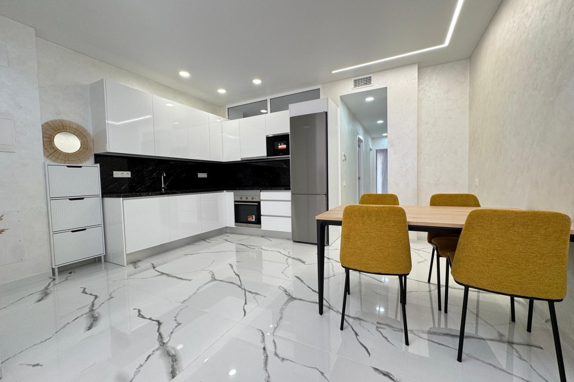 Reventa - Apartment -
Torrevieja - Estacion De Autobuses