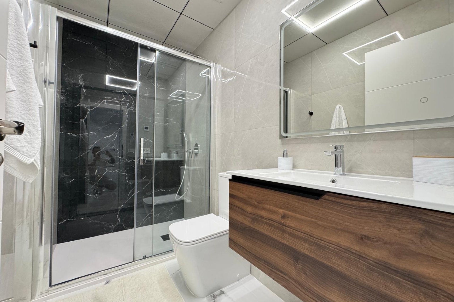 Reventa - Apartment -
Torrevieja - Estacion De Autobuses