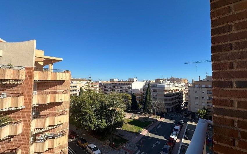 Reventa - Apartment -
Torrevieja - Estacion De Autobuses