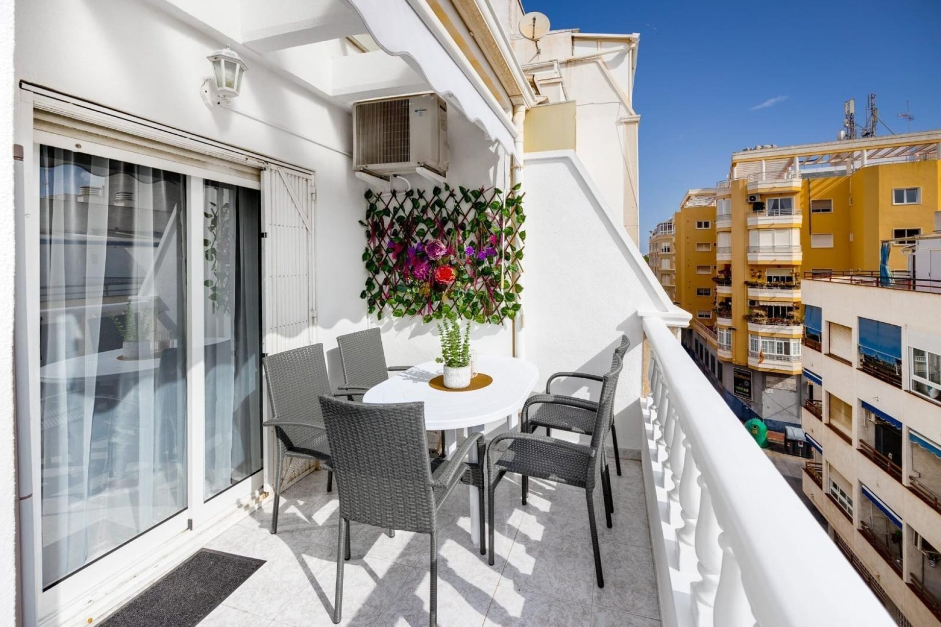 Reventa - Apartment -
Torrevieja - Estacion De Autobuses