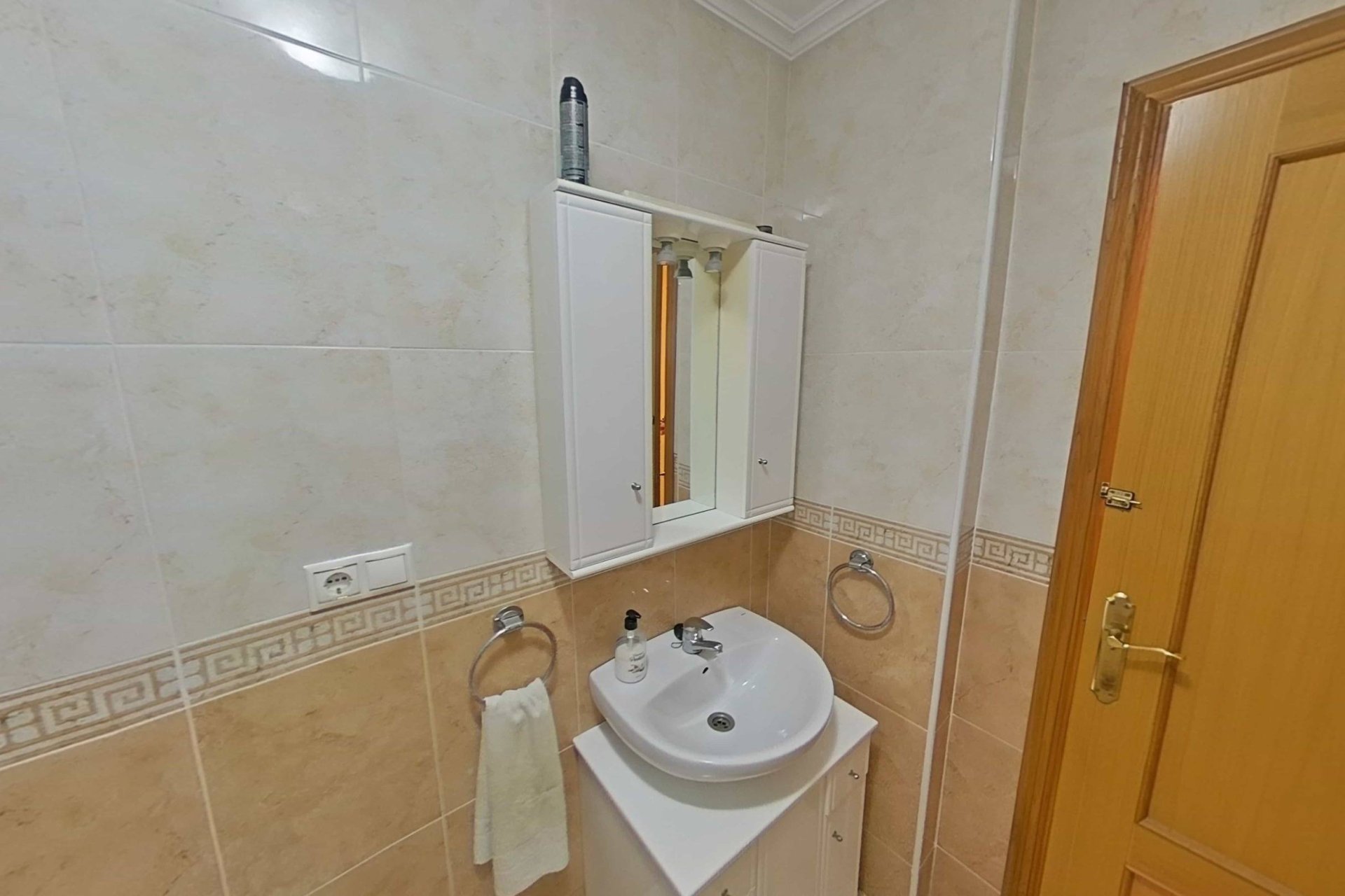 Reventa - Apartment -
Torrevieja - Estacion De Autobuses