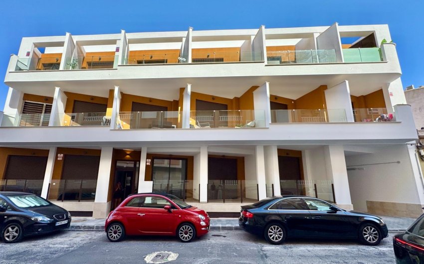 Reventa - Apartment -
Torrevieja - Habaneras