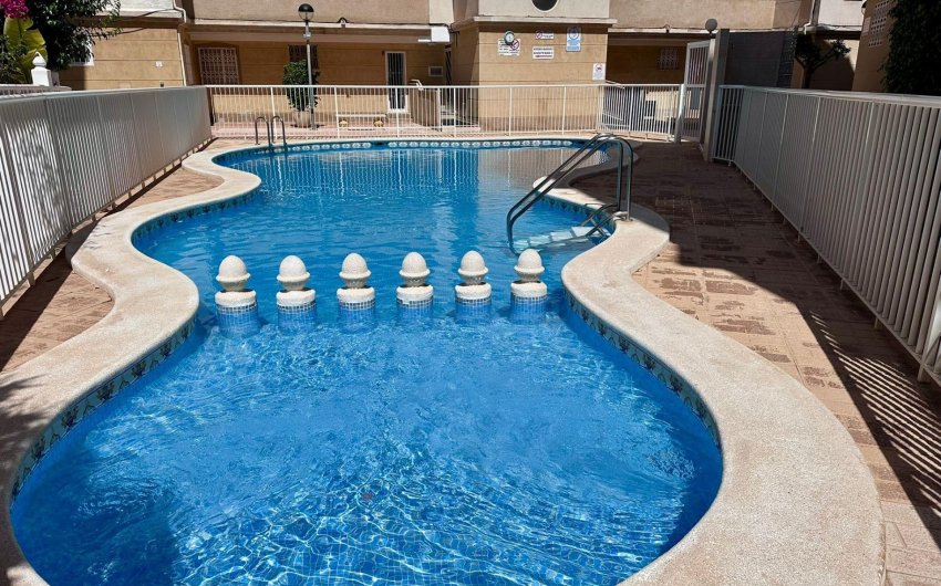 Reventa - Apartment -
Torrevieja - Habaneras