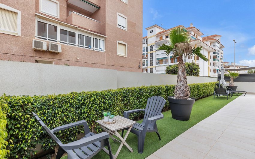Reventa - Apartment -
Torrevieja - La Mata