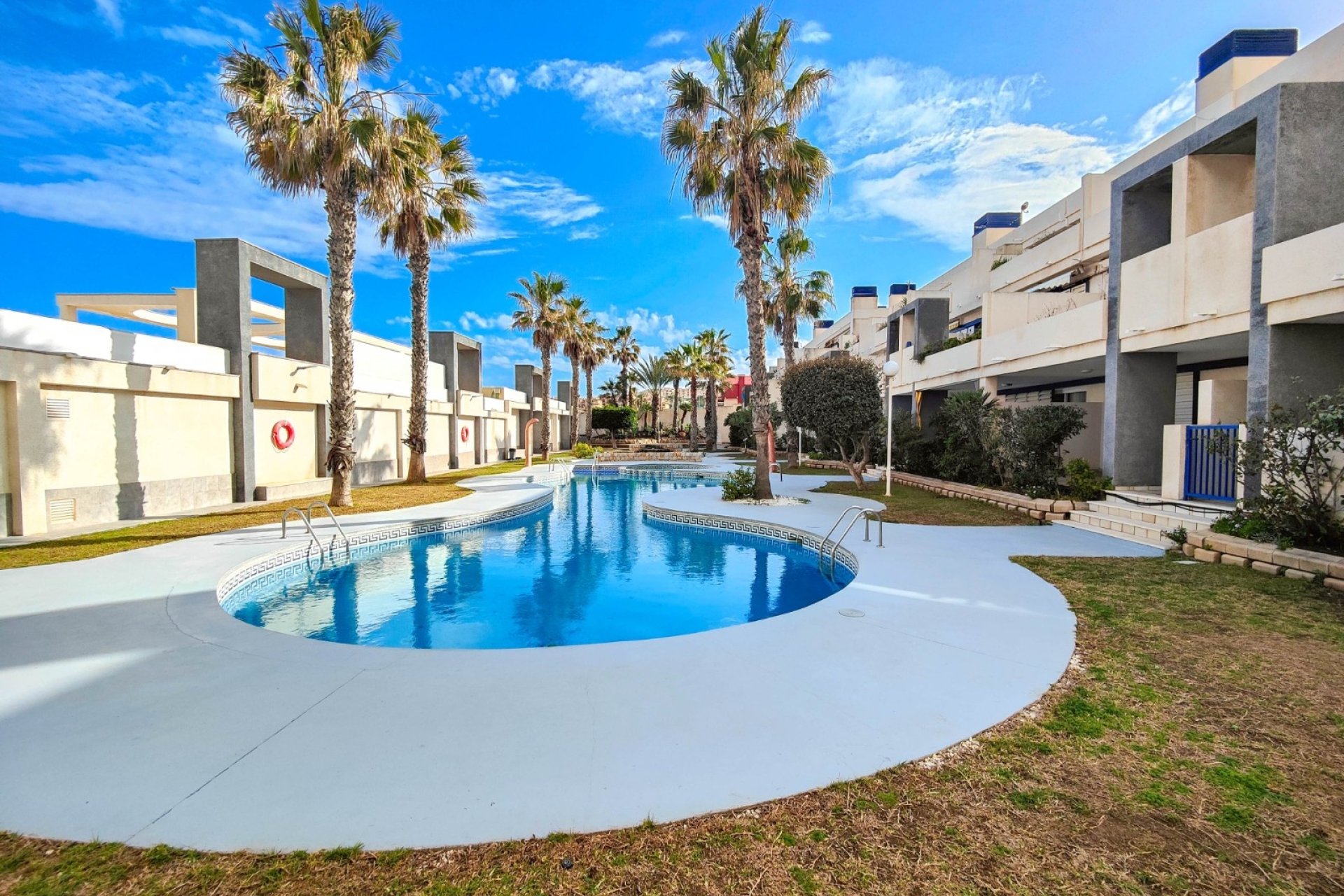 Reventa - Apartment -
Torrevieja - La Mata