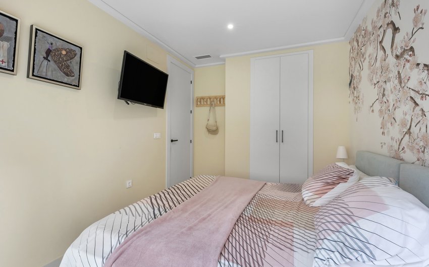 Reventa - Apartment -
Torrevieja - La Mata