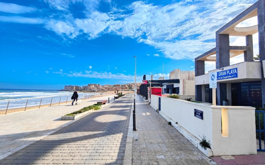 Reventa - Apartment -
Torrevieja - La Mata