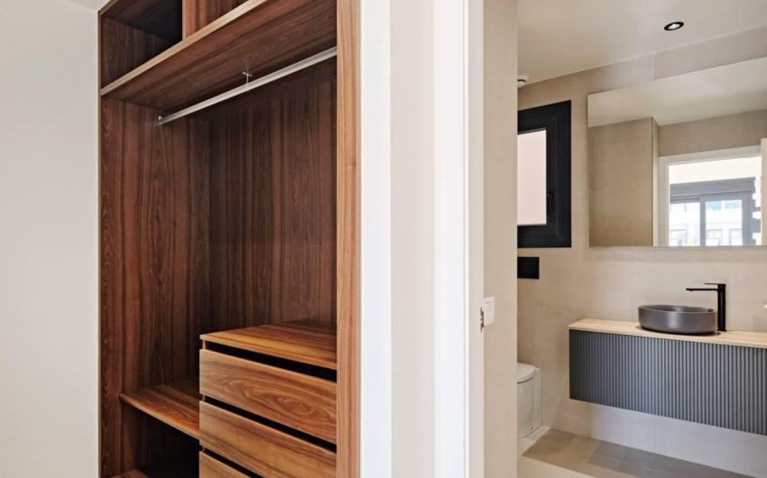 Reventa - Apartment -
Torrevieja - La Veleta