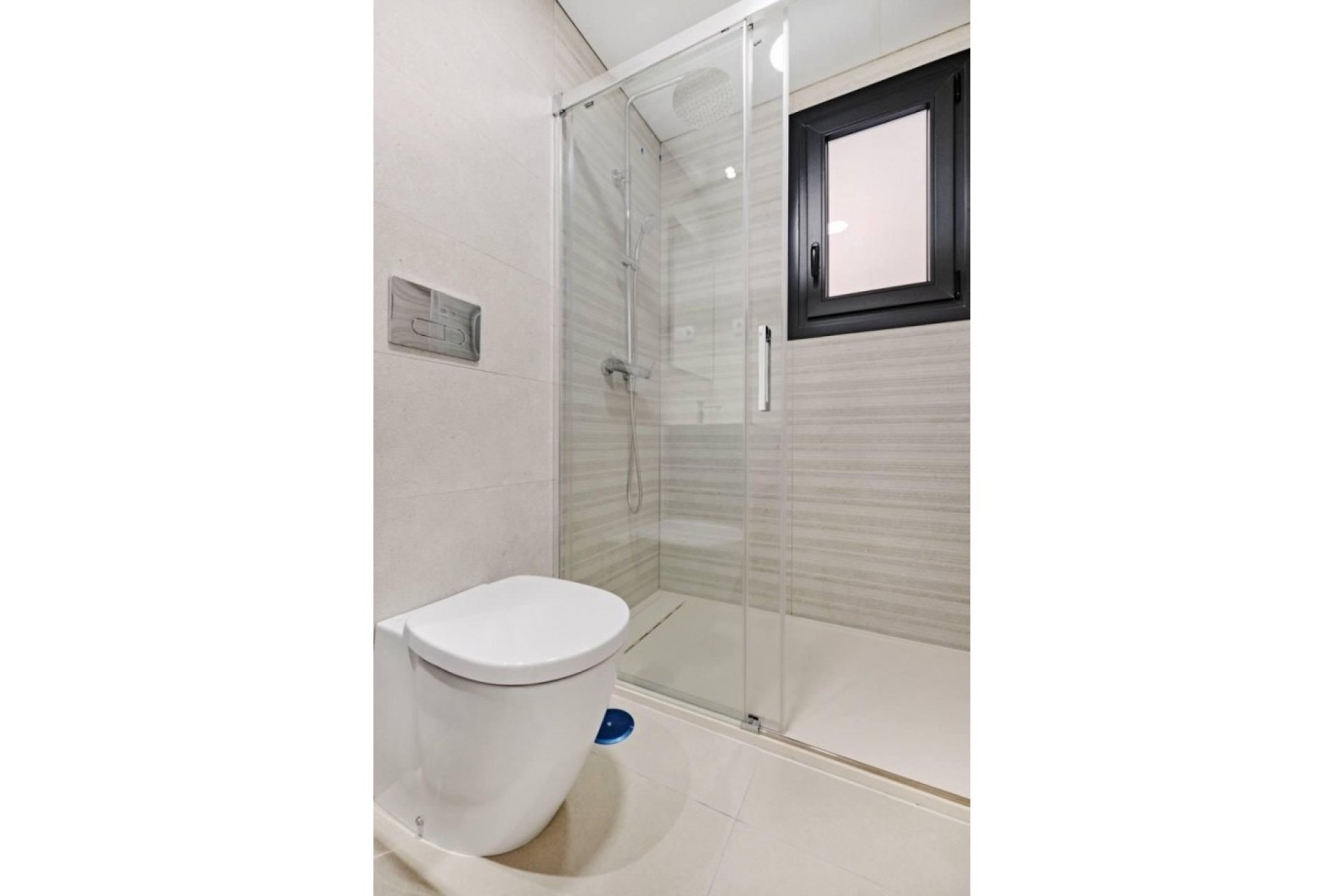 Reventa - Apartment -
Torrevieja - La Veleta