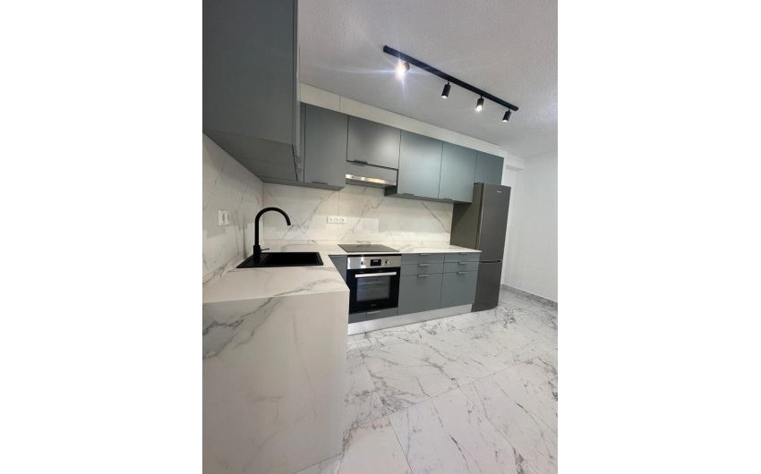 Reventa - Apartment -
Torrevieja - La Veleta