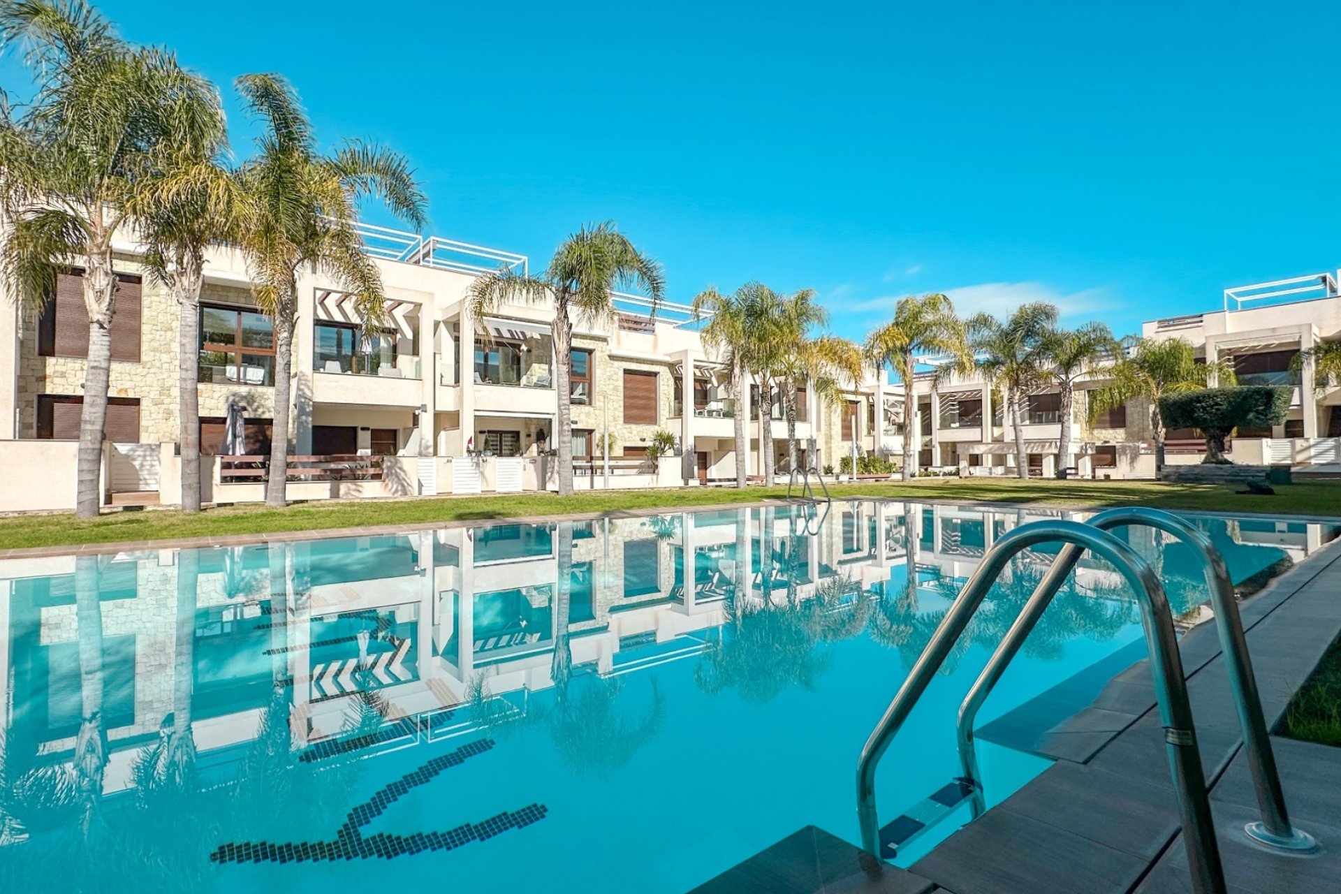 Reventa - Apartment -
Torrevieja - Los Balcones