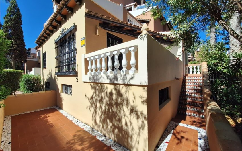 Reventa - Apartment -
Torrevieja - Los Frutales