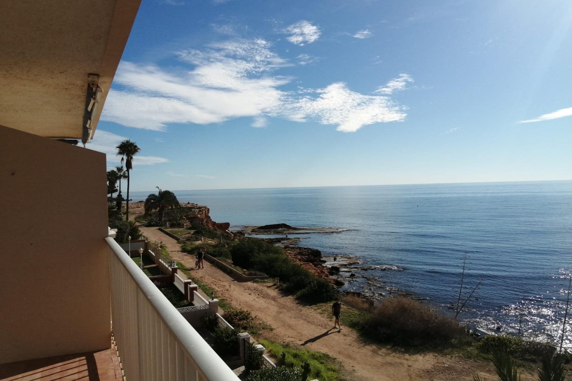 Reventa - Apartment -
Torrevieja - Los Frutales