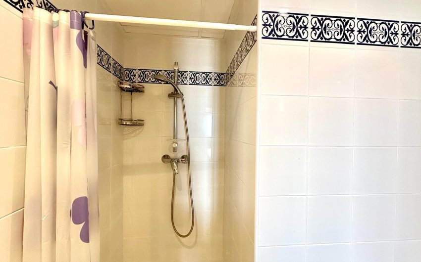 Reventa - Apartment -
Torrevieja - Los Frutales
