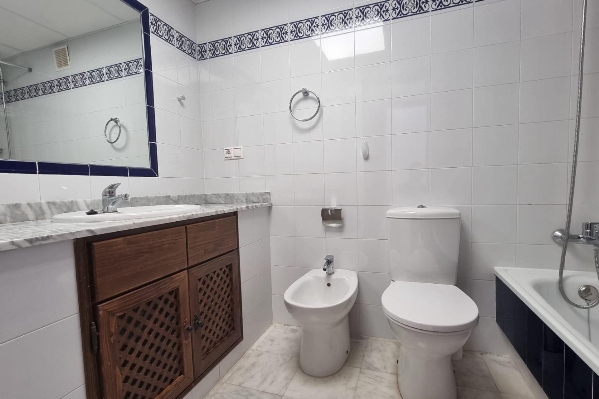 Reventa - Apartment -
Torrevieja - Los Frutales