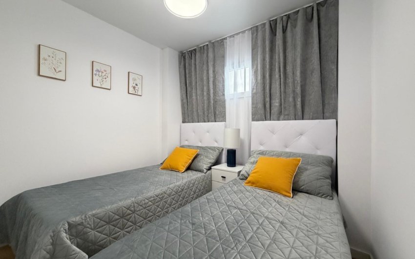 Reventa - Apartment -
Torrevieja - Nueva Torrevieja