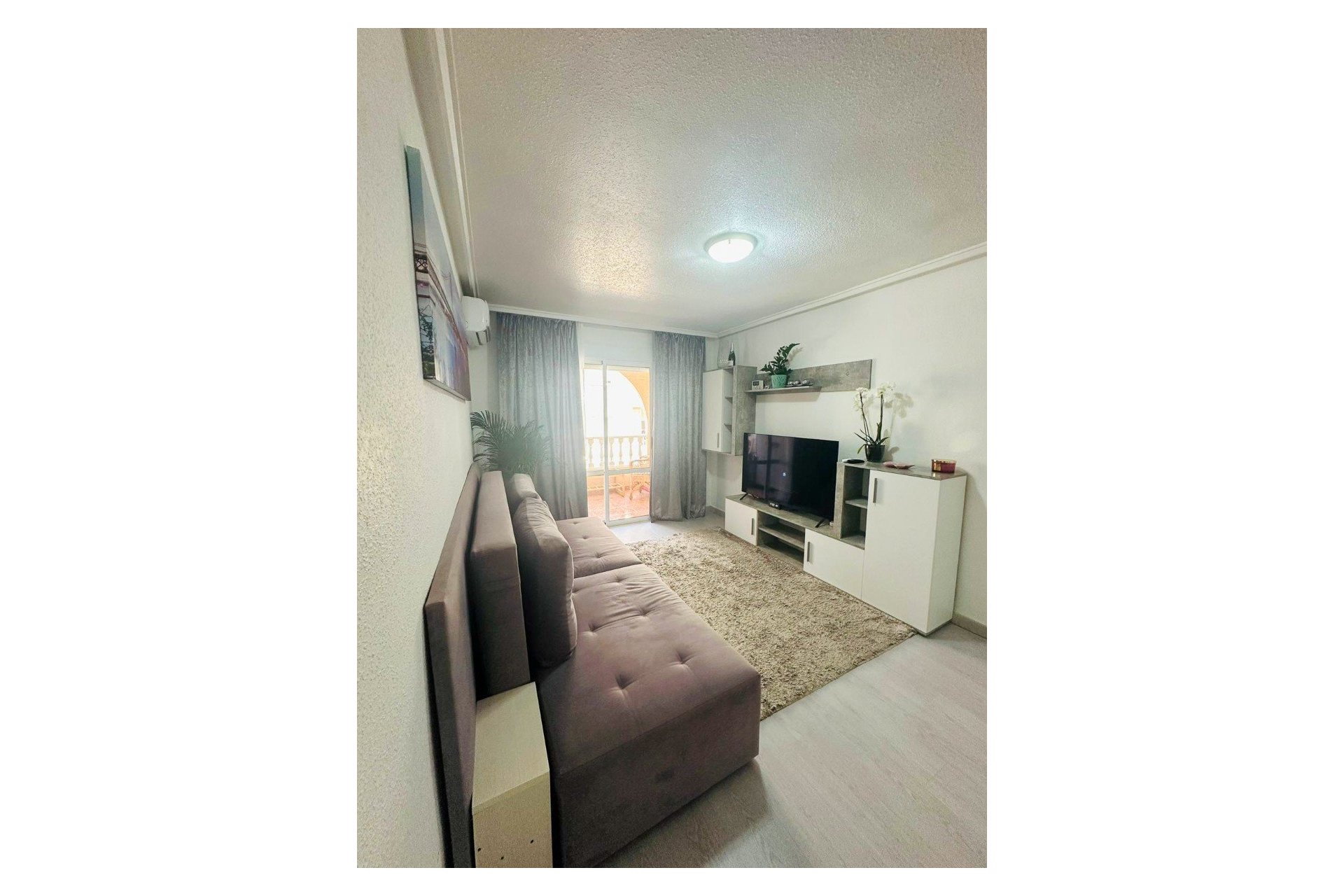 Reventa - Apartment -
Torrevieja - Parque de las Naciones