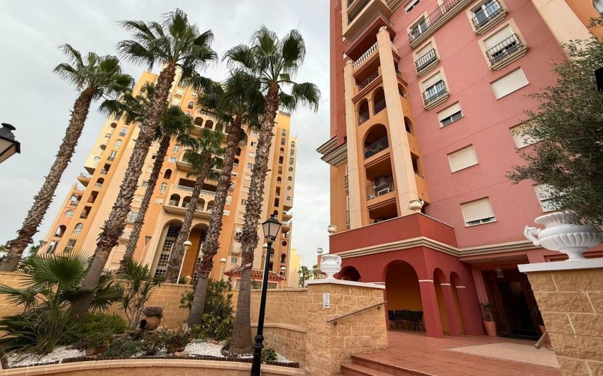 Reventa - Apartment -
Torrevieja - Playa de los Locos