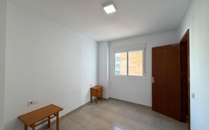 Reventa - Apartment -
Torrevieja - Playa de los Locos