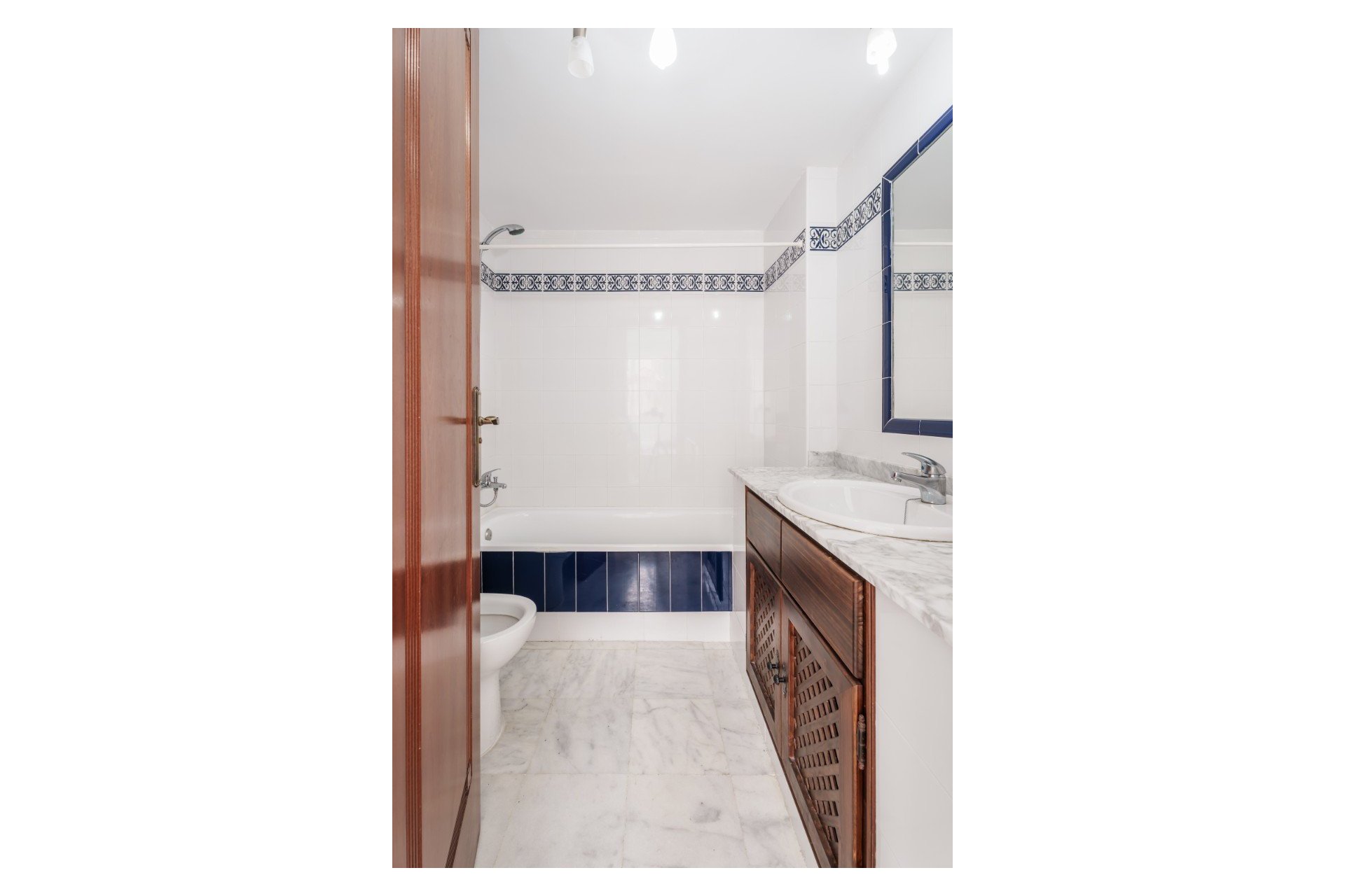 Reventa - Apartment -
Torrevieja - Playa Los Locos