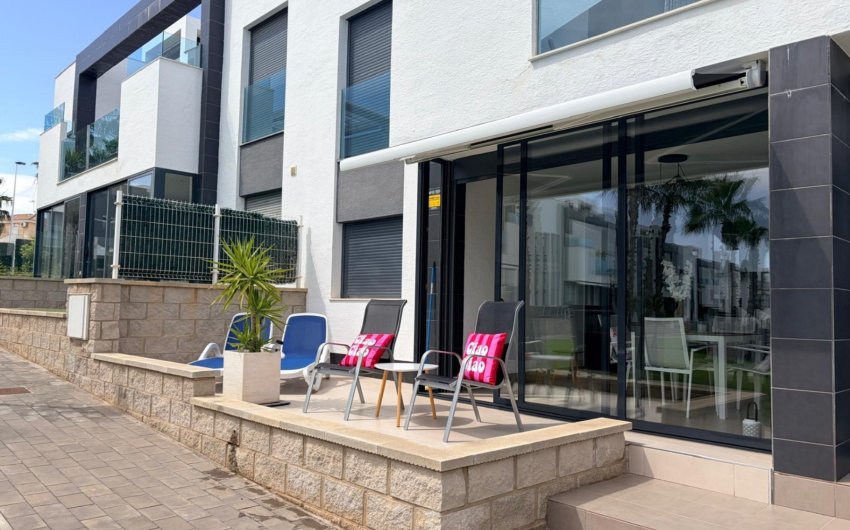 Reventa - Apartment -
Torrevieja - Punta Prima
